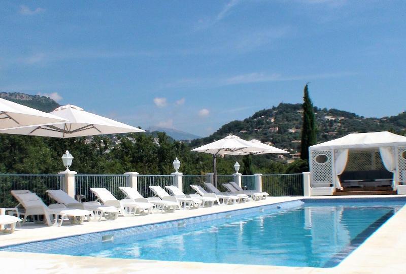 B&B With Charm, Quiet, Kitchen, Sw Pool. Grasse Exteriör bild